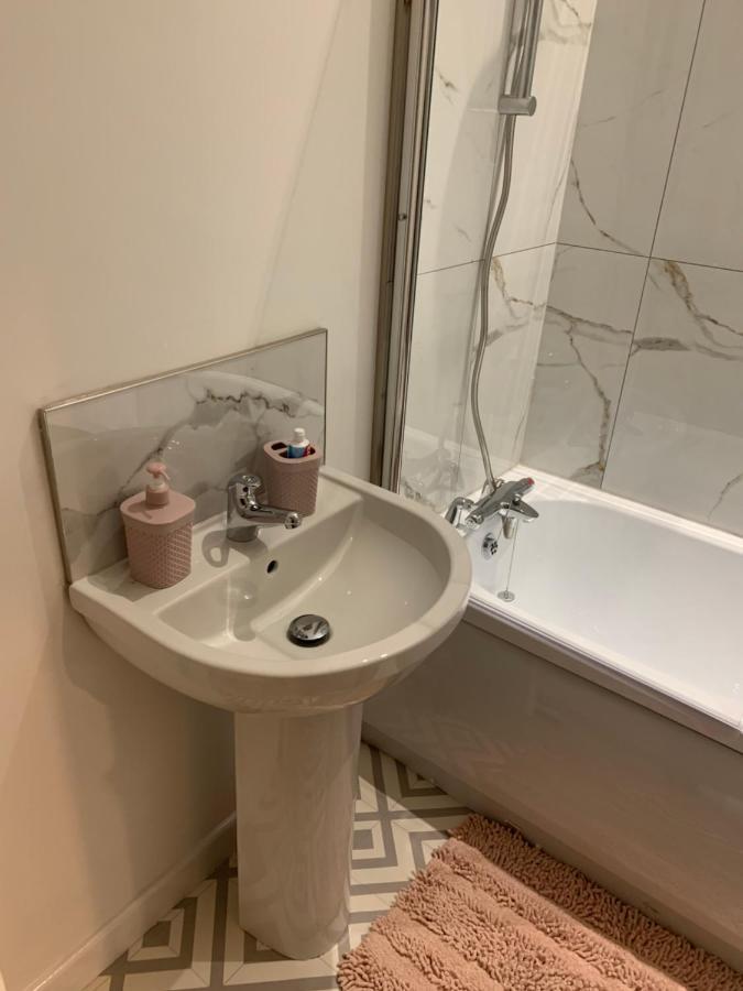 City Blessed Apartment 4 With Free Parking Норт Шийлдс Екстериор снимка
